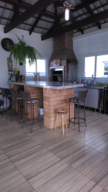 Foto 9 de Casa com 2 quartos à venda, 241m2 em Balneario Picarras - SC