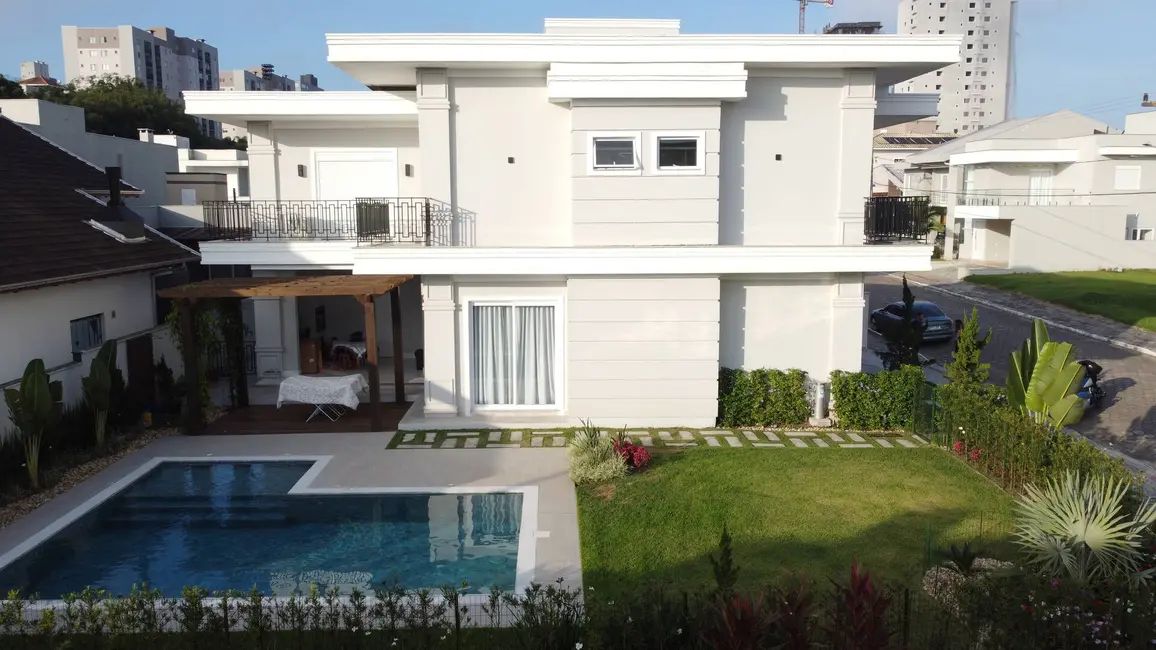 Foto 6 de Casa com 4 quartos à venda em Centro, Balneario Picarras - SC