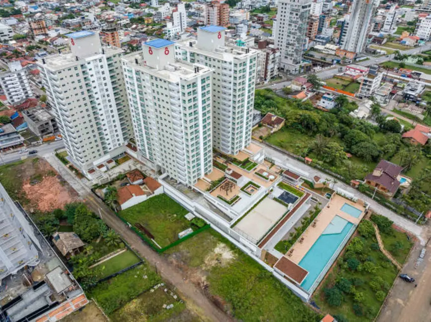 Foto 7 de Apartamento com 2 quartos à venda, 76m2 em Balneario Picarras - SC