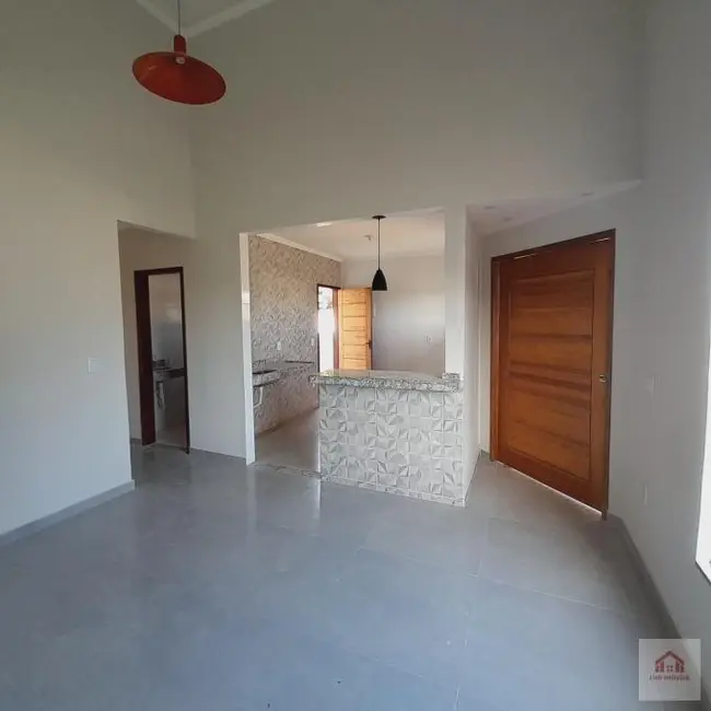 Foto 2 de Casa de Condomínio com 3 quartos à venda, 216m2 em Caxito, Marica - RJ