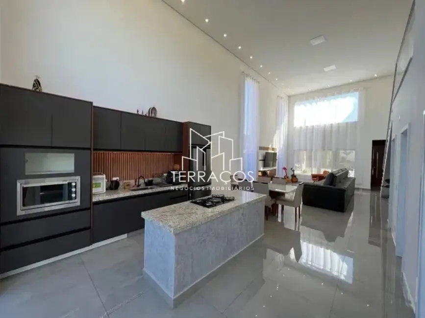 Foto 3 de Casa de Condomínio com 3 quartos à venda, 210m2 em Itupeva - SP