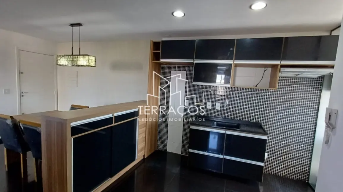 Foto 1 de Apartamento com 2 quartos à venda e para alugar, 54m2 em Caxambu, Jundiai - SP