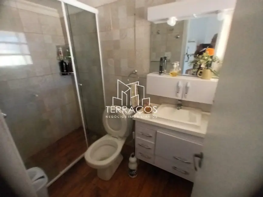 Foto 9 de Chácara com 2 quartos à venda, 250m2 em Atibaia - SP