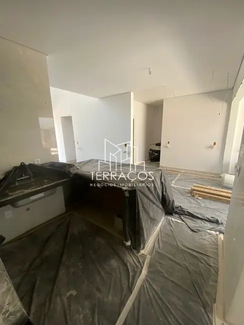 Casa de Condomínio com 3 quartos à venda, 191m2 em Jardim Ermida I, Jundiai - SP - imagem 3 Foto 3 de Casa de Condomínio com 3 quartos à venda, 191m2 em Jardim Ermida I, Jundiai - SP