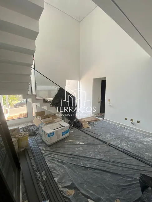 Casa de Condomínio com 3 quartos à venda, 191m2 em Jardim Ermida I, Jundiai - SP - imagem 4 Foto 4 de Casa de Condomínio com 3 quartos à venda, 191m2 em Jardim Ermida I, Jundiai - SP