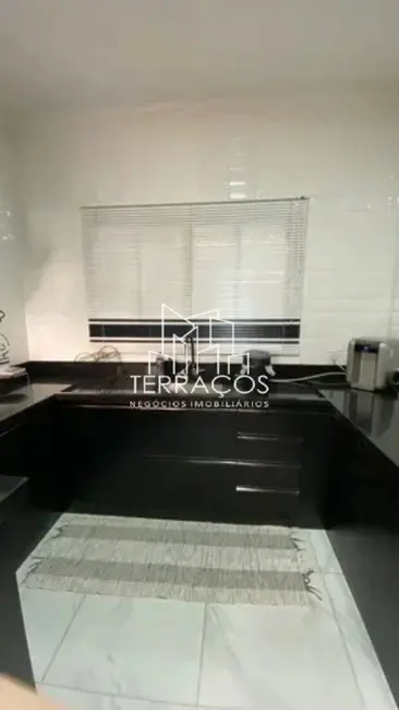 Casa com 2 quartos à venda, 108m2 em Jardim das Tulipas, Jundiai - SP - imagem 8 Foto 8 de Casa com 2 quartos à venda, 108m2 em Jardim das Tulipas, Jundiai - SP