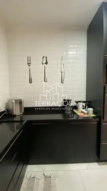 Casa com 2 quartos à venda, 108m2 em Jardim das Tulipas, Jundiai - SP - imagem 9 Foto 9 de Casa com 2 quartos à venda, 108m2 em Jardim das Tulipas, Jundiai - SP