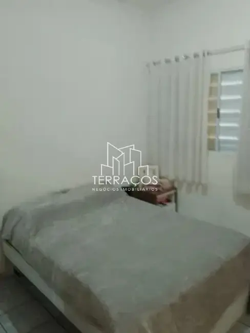 Foto 3 de Casa com 2 quartos à venda, 80m2 em Jardim Laura, Campo Limpo Paulista - SP