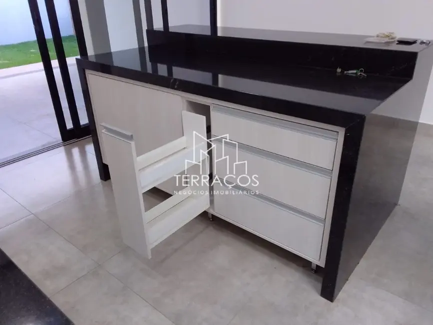 Foto 4 de Casa de Condomínio com 3 quartos à venda, 170m2 em Cabreuva - SP