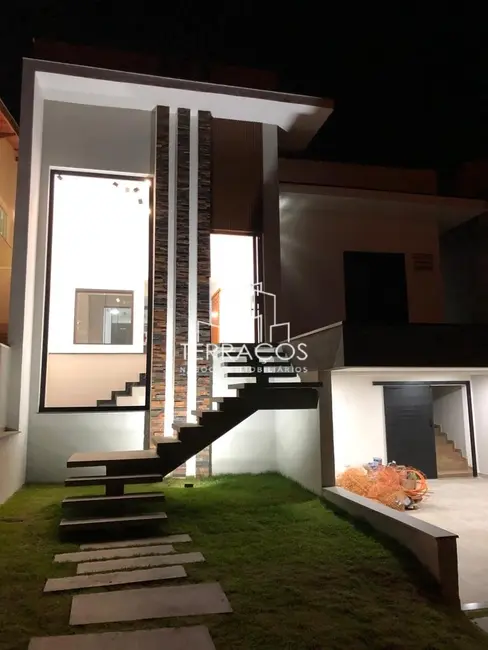 Foto 2 de Casa de Condomínio com 3 quartos à venda, 170m2 em Cabreuva - SP