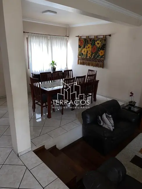 Foto 2 de Casa de Condomínio com 4 quartos à venda, 343m2 em Nova Caieiras, Caieiras - SP