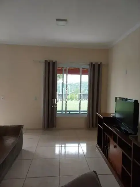 Foto 6 de Chácara com 2 quartos à venda, 300m2 em Jarinu - SP