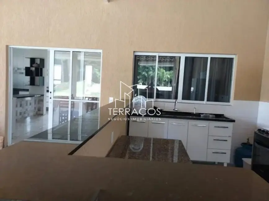 Foto 4 de Chácara com 2 quartos à venda, 300m2 em Jarinu - SP