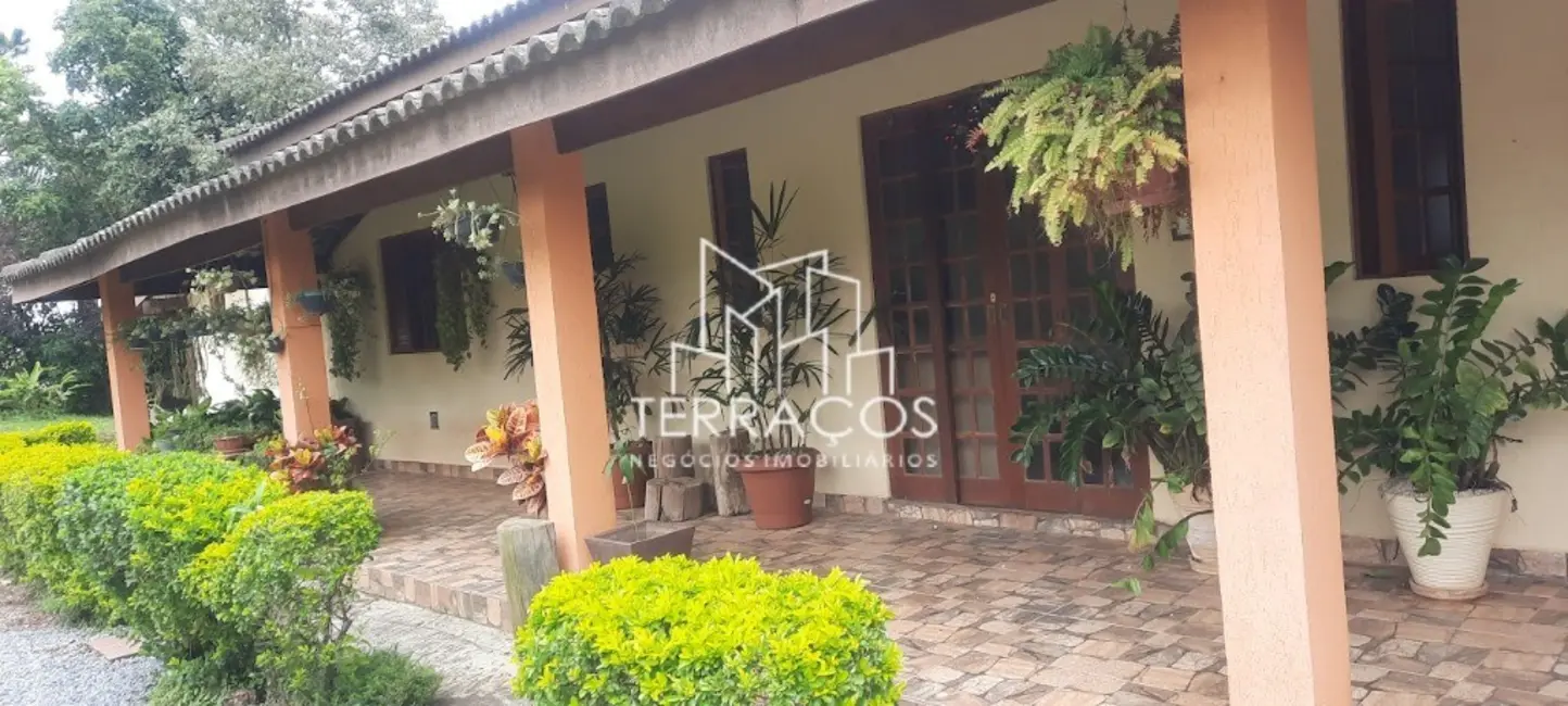 Foto 3 de Chácara com 4 quartos à venda, 300m2 em Maracanã, Jarinu - SP