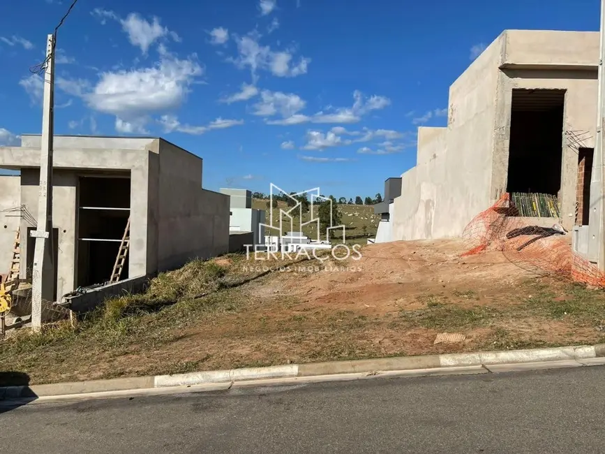 Foto 2 de Terreno / Lote à venda, 250m2 em Cabreuva - SP