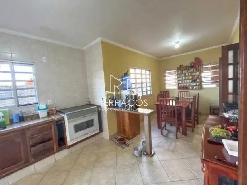 Foto 7 de Chácara com 4 quartos à venda e para alugar, 280m2 em Parque São Gabriel, Itatiba - SP