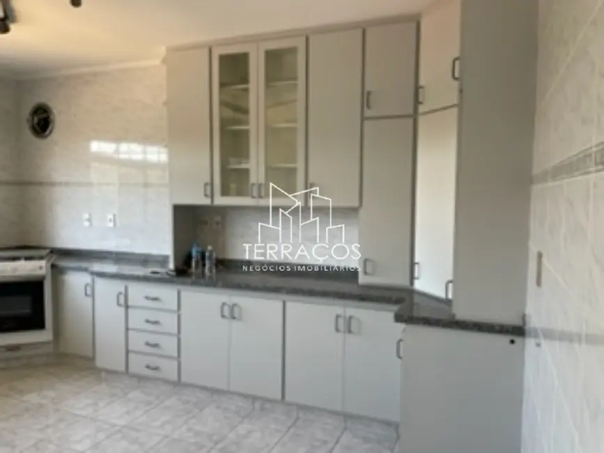 Foto 7 de Casa com 4 quartos para alugar, 396m2 em Vila Olímpia, Campo Limpo Paulista - SP