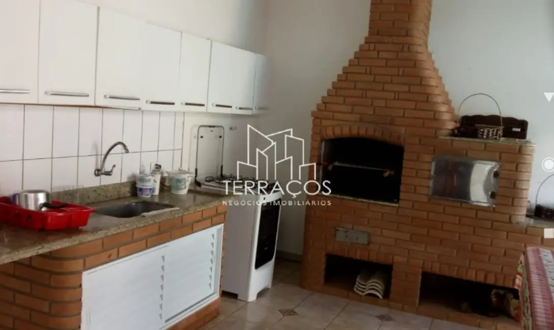 Foto 5 de Casa com 3 quartos à venda, 280m2 em Ilha Comprida - SP