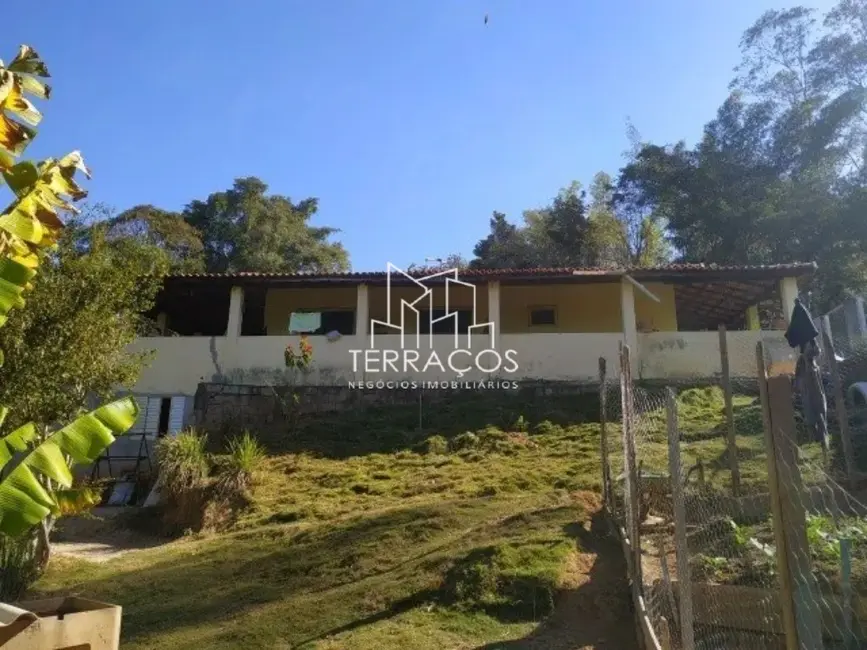 Chácara com 3 quartos à venda, 230m2 em Jarinu - SP - imagem 5 Foto 5 de Chácara com 3 quartos à venda, 230m2 em Jarinu - SP