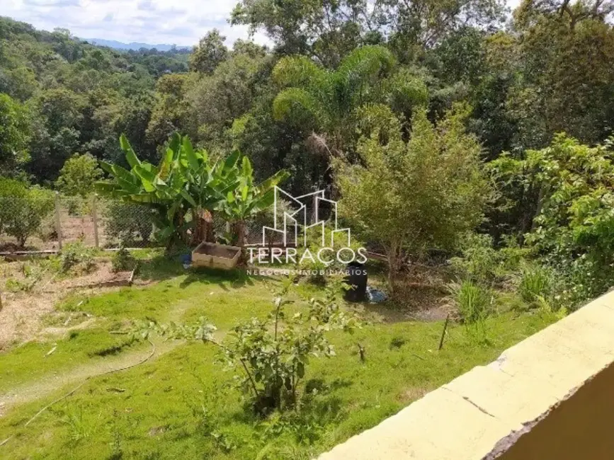 Chácara com 3 quartos à venda, 230m2 em Jarinu - SP - imagem 9 Foto 9 de Chácara com 3 quartos à venda, 230m2 em Jarinu - SP