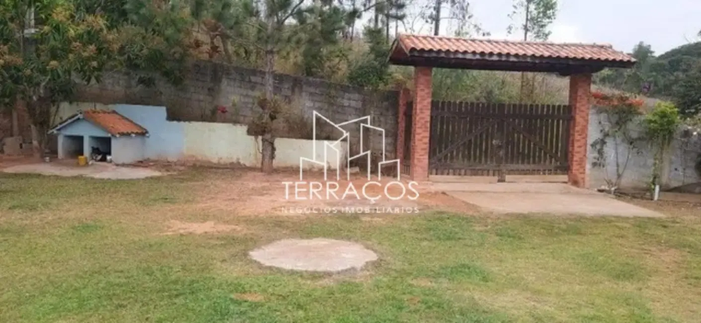 Chácara com 3 quartos à venda, 230m2 em Jarinu - SP - imagem 6 Foto 6 de Chácara com 3 quartos à venda, 230m2 em Jarinu - SP