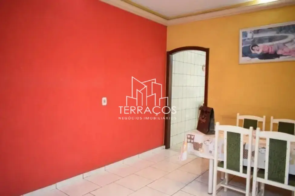 Casa com 4 quartos à venda, 283m2 em Vila Vianelo, Jundiai - SP - imagem 4 Foto 4 de Casa com 4 quartos à venda, 283m2 em Vila Vianelo, Jundiai - SP