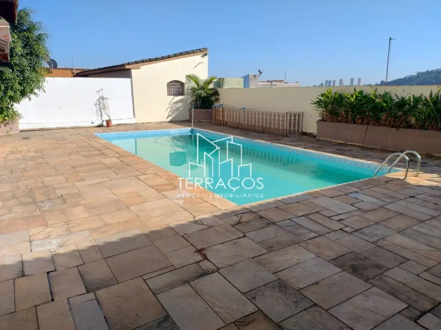 Foto 4 de Casa com 4 quartos à venda, 650m2 em Vila M Genoveva, Jundiai - SP