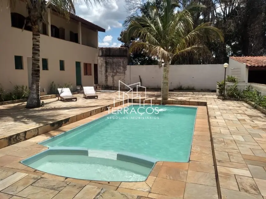 Foto 3 de Chácara com 4 quartos à venda e para alugar, 1200m2 em Mairipora - SP