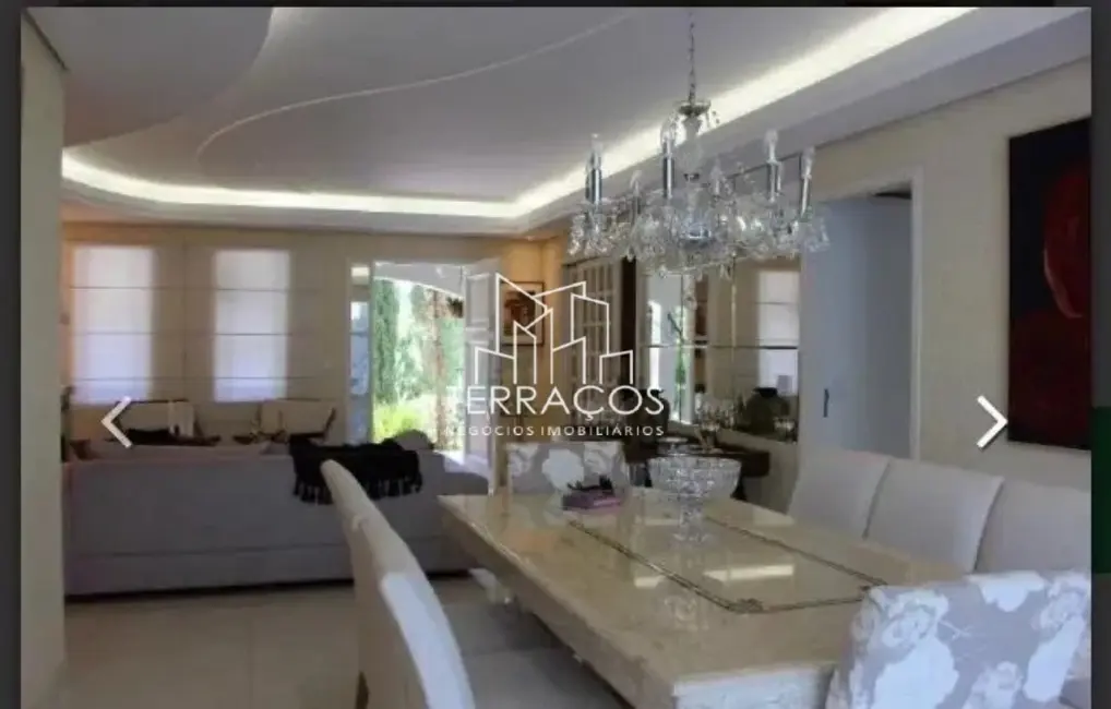 Foto 4 de Casa de Condomínio com 9 quartos à venda, 671m2 em Vinhedo - SP