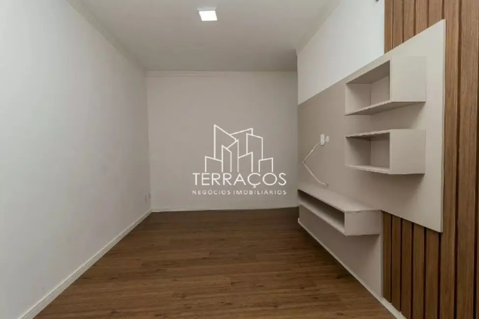 Foto 2 de Apartamento com 2 quartos à venda, 52m2 em Bosque dos Jacarandás, Jundiai - SP