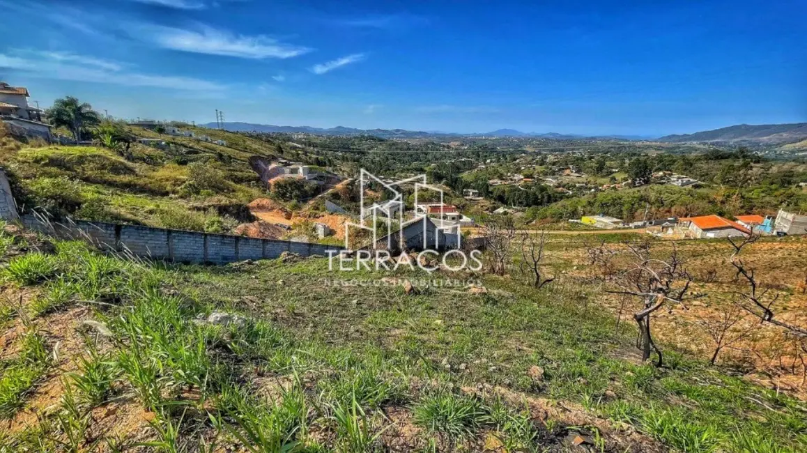 Foto 3 de Terreno / Lote à venda, 2100m2 em Jardim Estância Brasil, Atibaia - SP