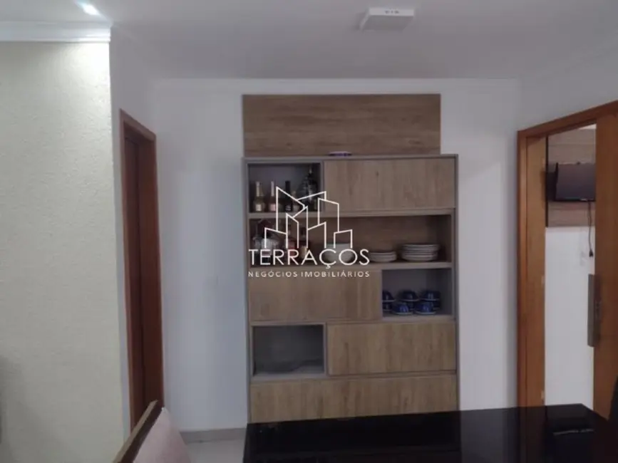 Foto 8 de Casa com 3 quartos à venda, 160m2 em Jardim Alzira, São Paulo - SP