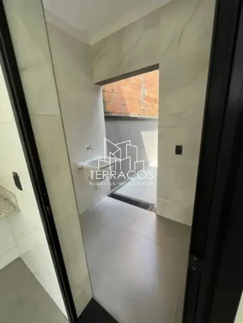 Foto 9 de Casa com 2 quartos à venda, 75m2 em Jardim Vale Verde, Jundiai - SP