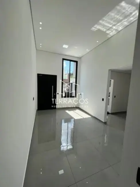 Foto 3 de Casa com 2 quartos à venda, 75m2 em Jardim Vale Verde, Jundiai - SP