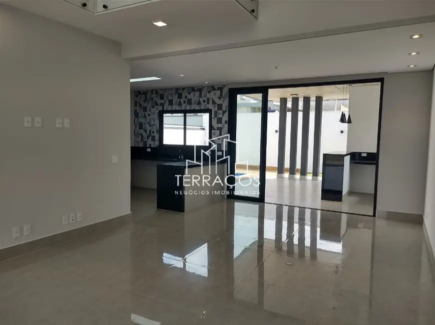 Foto 1 de Casa de Condomínio com 3 quartos à venda, 230m2 em Itupeva - SP