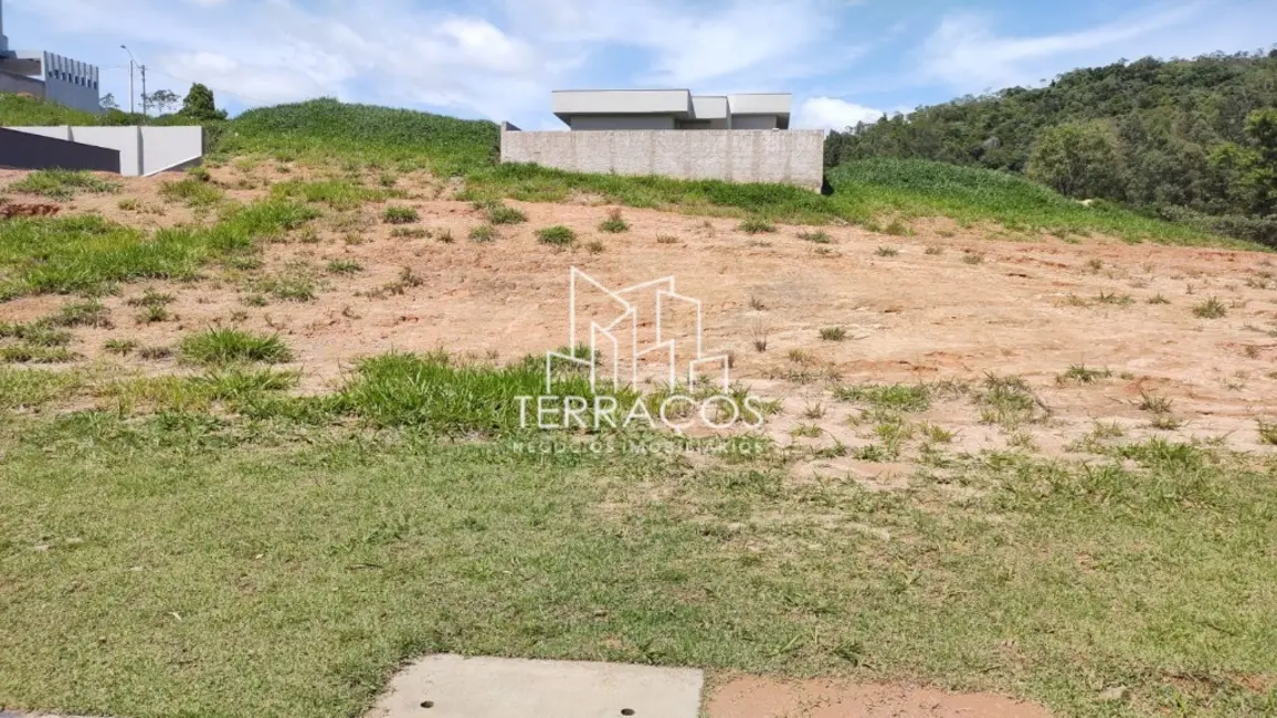 Foto 1 de Terreno / Lote à venda, 399m2 em Bairro Itapema, Itatiba - SP