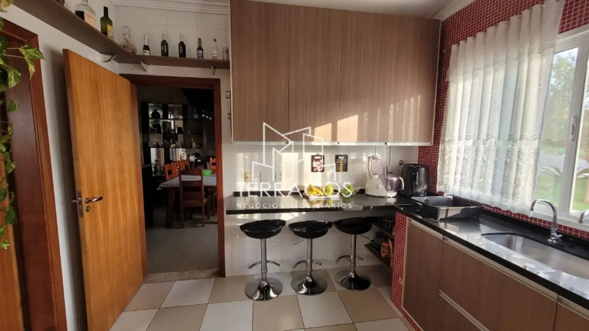 Casa de Condomínio com 4 quartos à venda, 324m2 em Itupeva - SP - imagem 9 Foto 9 de Casa de Condomínio com 4 quartos à venda, 324m2 em Itupeva - SP