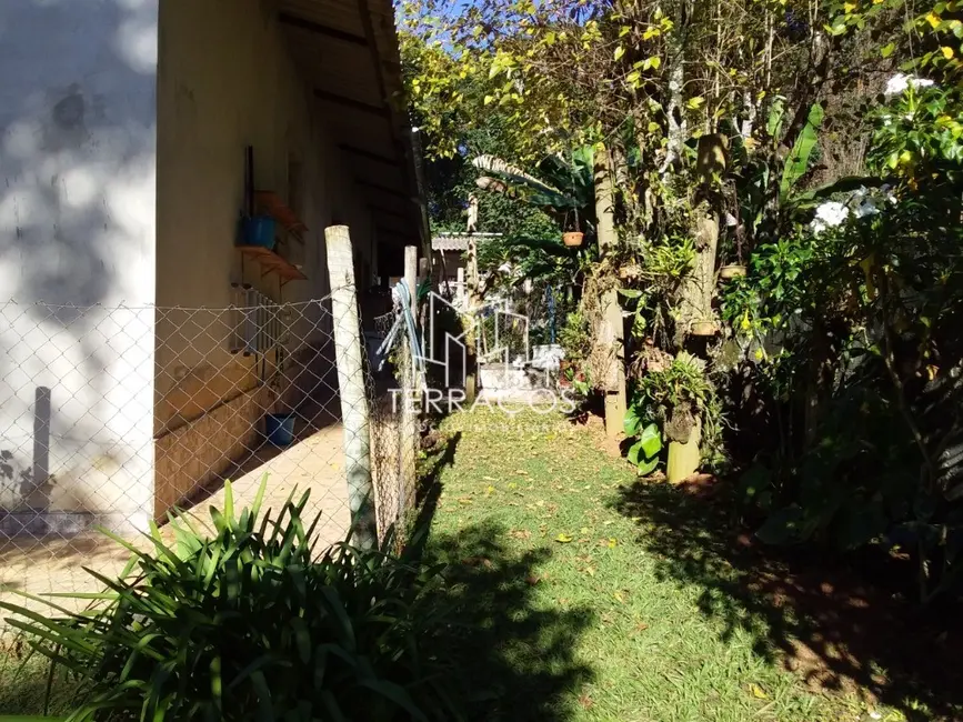 Chácara com 3 quartos à venda, 362m2 em Jarinu - SP - imagem 4 Foto 4 de Chácara com 3 quartos à venda, 362m2 em Jarinu - SP