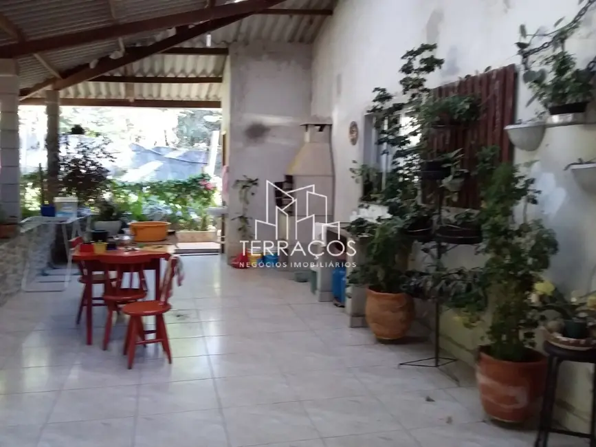 Chácara com 3 quartos à venda, 362m2 em Jarinu - SP - imagem 7 Foto 7 de Chácara com 3 quartos à venda, 362m2 em Jarinu - SP