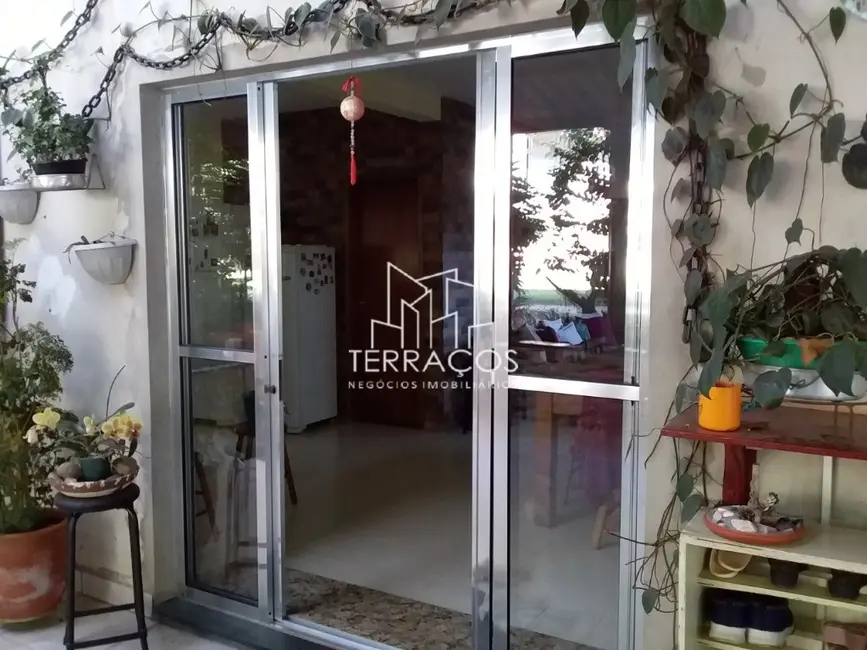 Chácara com 3 quartos à venda, 362m2 em Jarinu - SP - imagem 5 Foto 5 de Chácara com 3 quartos à venda, 362m2 em Jarinu - SP