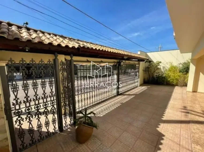 Foto 3 de Casa com 3 quartos à venda, 245m2 em Itupeva - SP