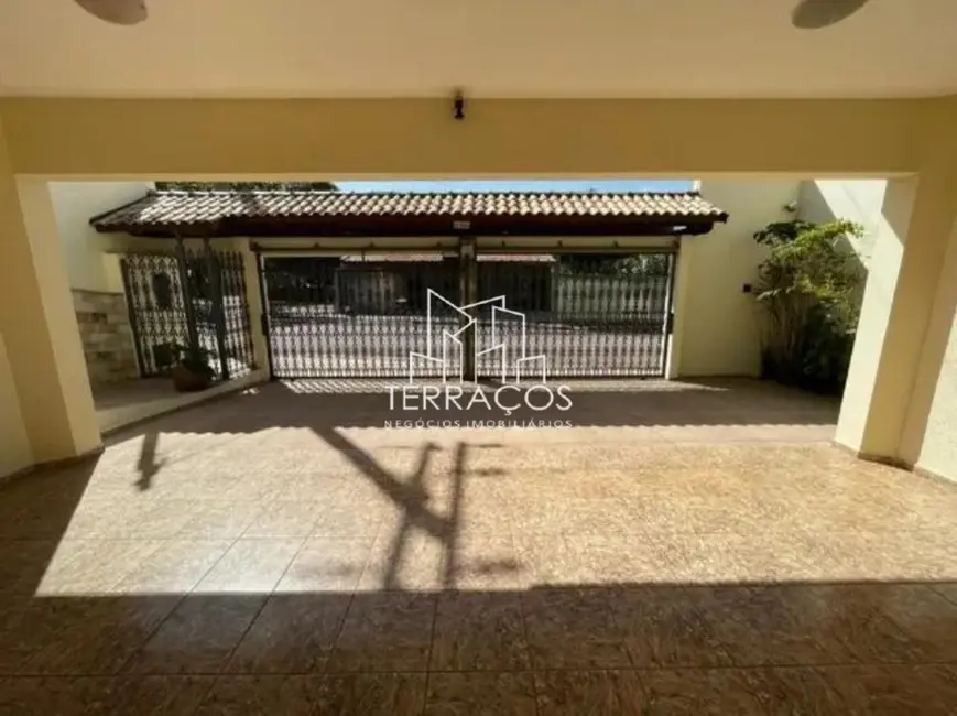 Foto 2 de Casa com 3 quartos à venda, 245m2 em Itupeva - SP