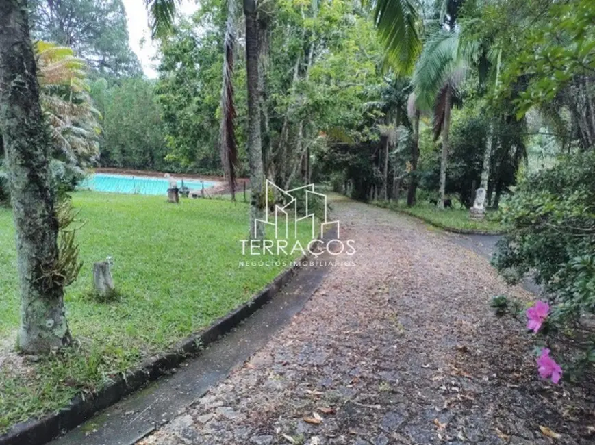 Foto 1 de Sítio / Rancho com 5 quartos à venda, 300m2 em Jardim Vitória, Campo Limpo Paulista - SP