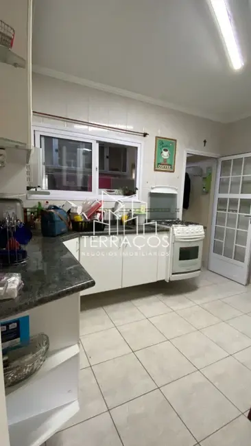 Foto 5 de Casa de Condomínio com 3 quartos à venda, 490m2 em Louveira - SP