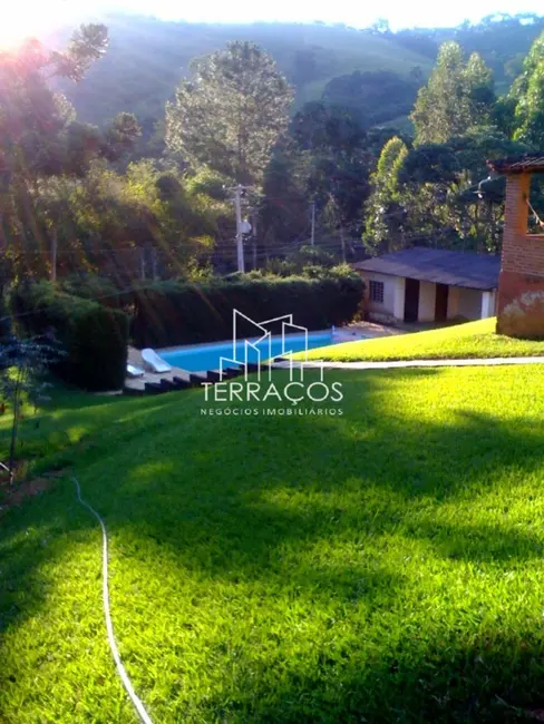 Foto 2 de Chácara com 3 quartos à venda, 120m2 em Camanducaia - MG