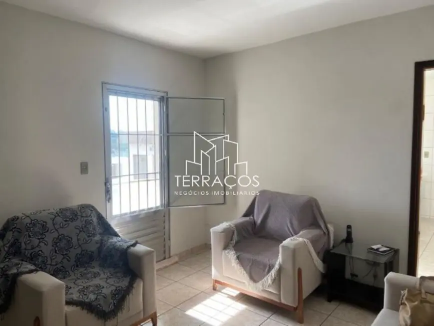 Casa com 2 quartos à venda, 168m2 em Jardim Pacaembu, Jundiai - SP - imagem 6 Foto 6 de Casa com 2 quartos à venda, 168m2 em Jardim Pacaembu, Jundiai - SP