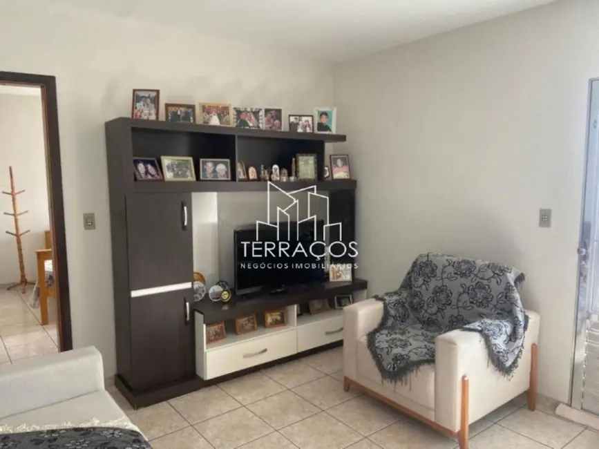 Casa com 2 quartos à venda, 168m2 em Jardim Pacaembu, Jundiai - SP - imagem 5 Foto 5 de Casa com 2 quartos à venda, 168m2 em Jardim Pacaembu, Jundiai - SP