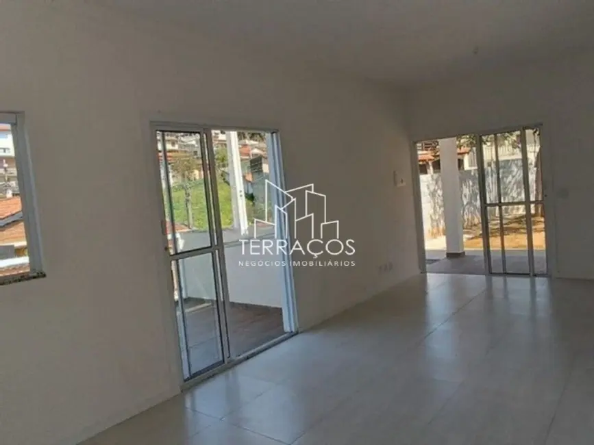 Casa com 3 quartos à venda, 118m2 em Jardim Santa Lúcia, Campo Limpo Paulista - SP - imagem 3 Foto 3 de Casa com 3 quartos à venda, 118m2 em Jardim Santa Lúcia, Campo Limpo Paulista - SP