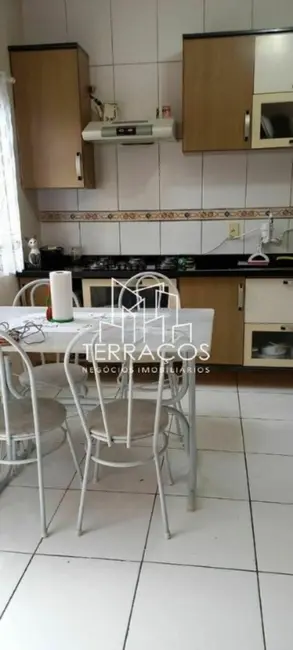 Casa com 3 quartos à venda, 170m2 em Jardim América, Campo Limpo Paulista - SP - imagem 6 Foto 6 de Casa com 3 quartos à venda, 170m2 em Jardim América, Campo Limpo Paulista - SP