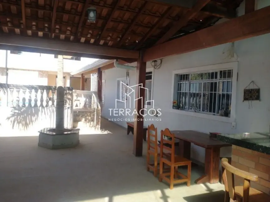 Foto 9 de Casa com 3 quartos à venda, 270m2 em Jarinu - SP